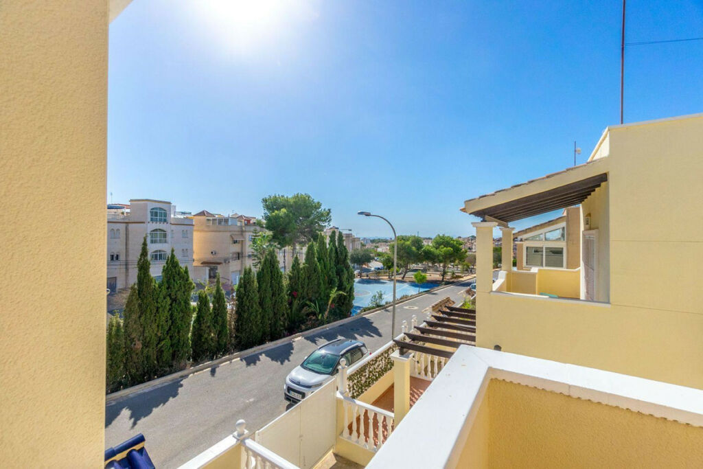Detached Villa Orihuela Costa Alicante - image 27