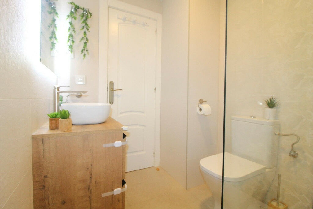 Middle Floor Apartment La Veleta Alicante - image 27