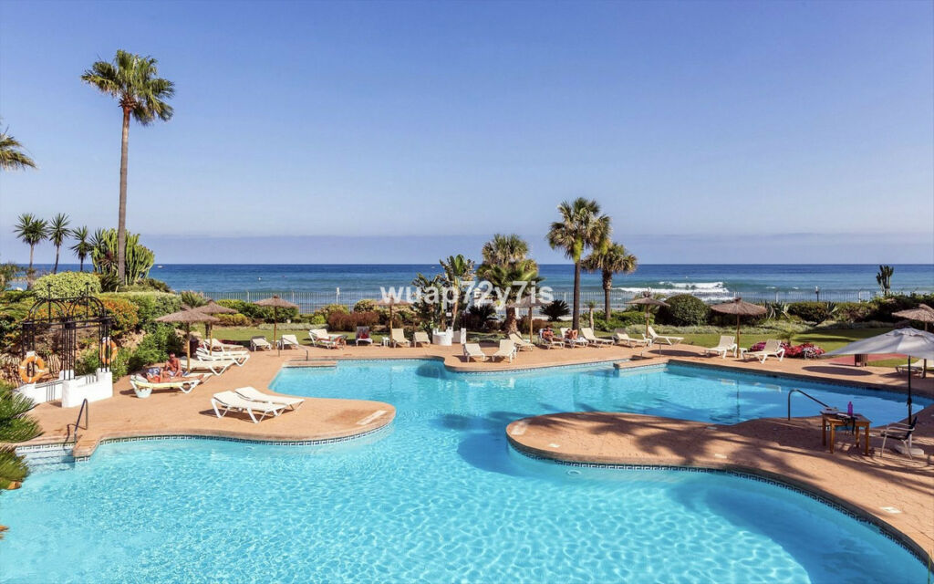 Ground Floor Apartment Puerto Banús Málaga - image 27