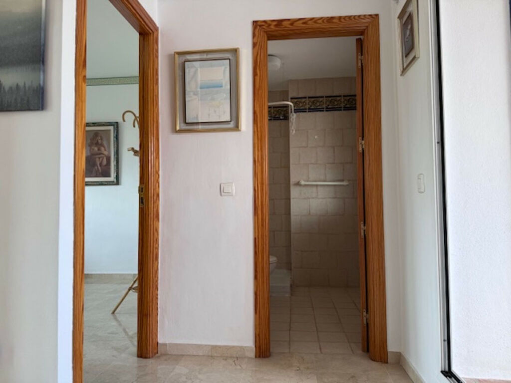 Townhouse San Pedro de Alcántara Málaga - image 27