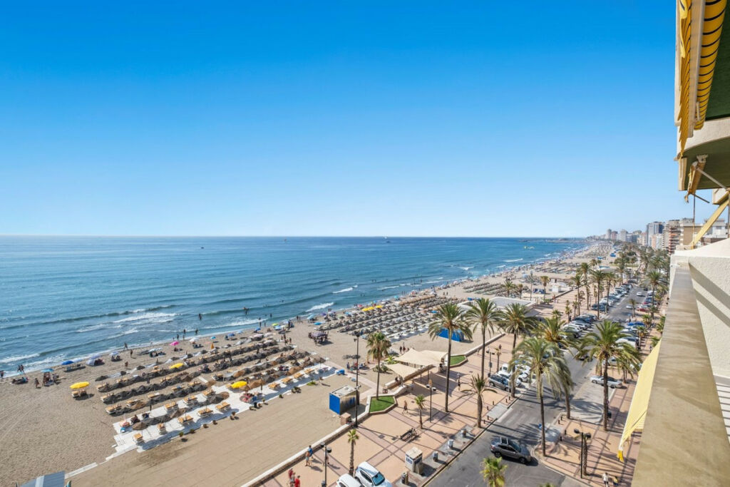 Middle Floor Apartment Fuengirola Málaga - image 27