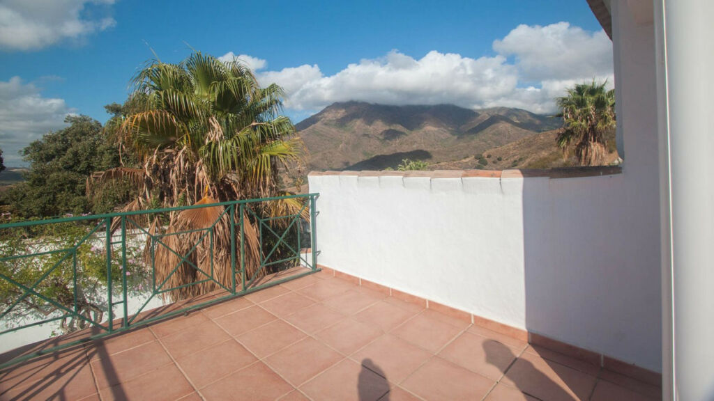 Finca - Cortijo Estepona Málaga - image 27