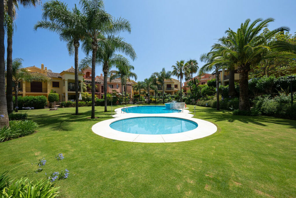 Townhouse Marbella Málaga - image 27