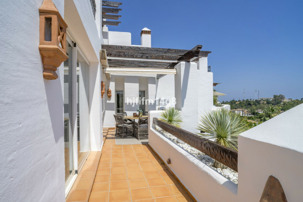 Penthouse Duplex Nueva Andalucía Málaga - image 27