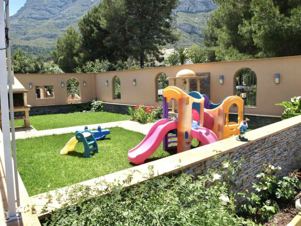 Detached Villa Denia Alicante - image 26