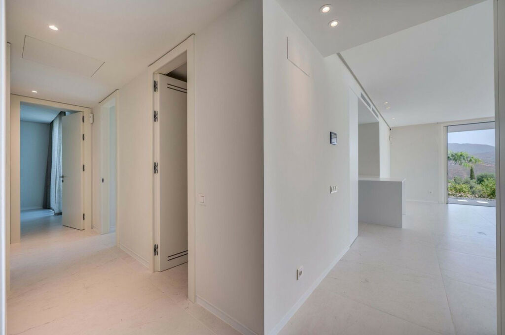 Ground Floor Apartment Marbella Málaga - image 27