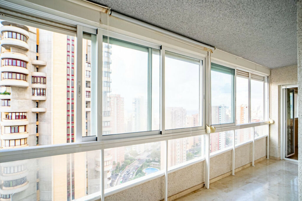 Middle Floor Apartment Benidorm Alicante - image 27