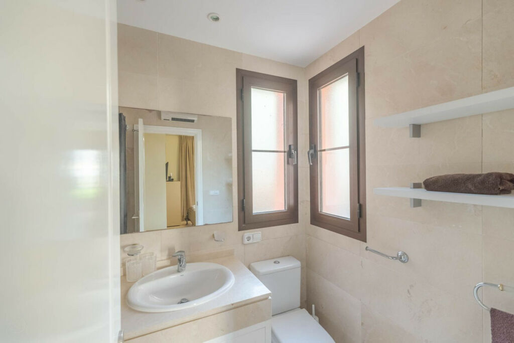 Ground Floor Apartment Los Arqueros Málaga - image 27