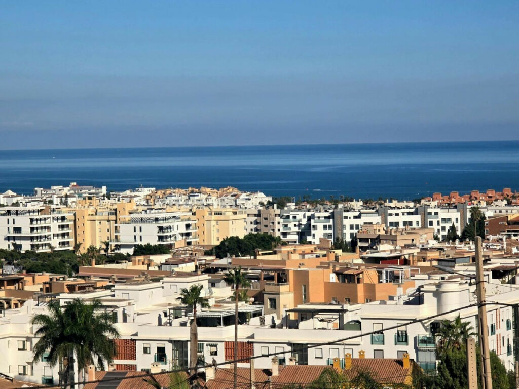 Detached Villa Torremolinos Málaga - image 27