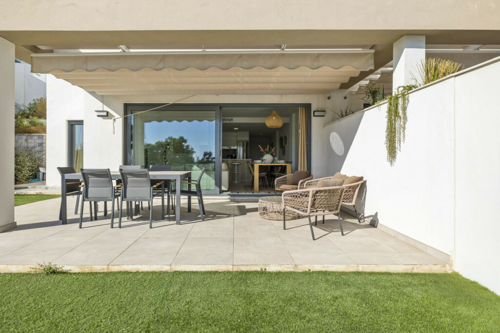 Ground Floor Apartment Estepona Málaga - image 27