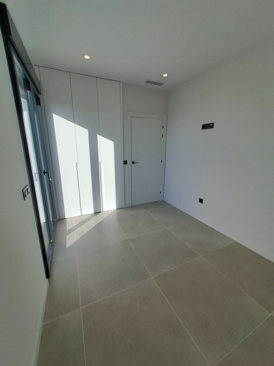 Detached Villa Polop Alicante - image 27