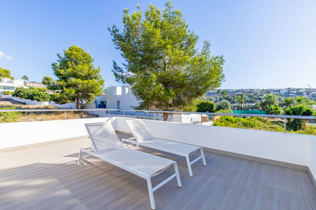 Detached Villa Moraira Alicante - image 27