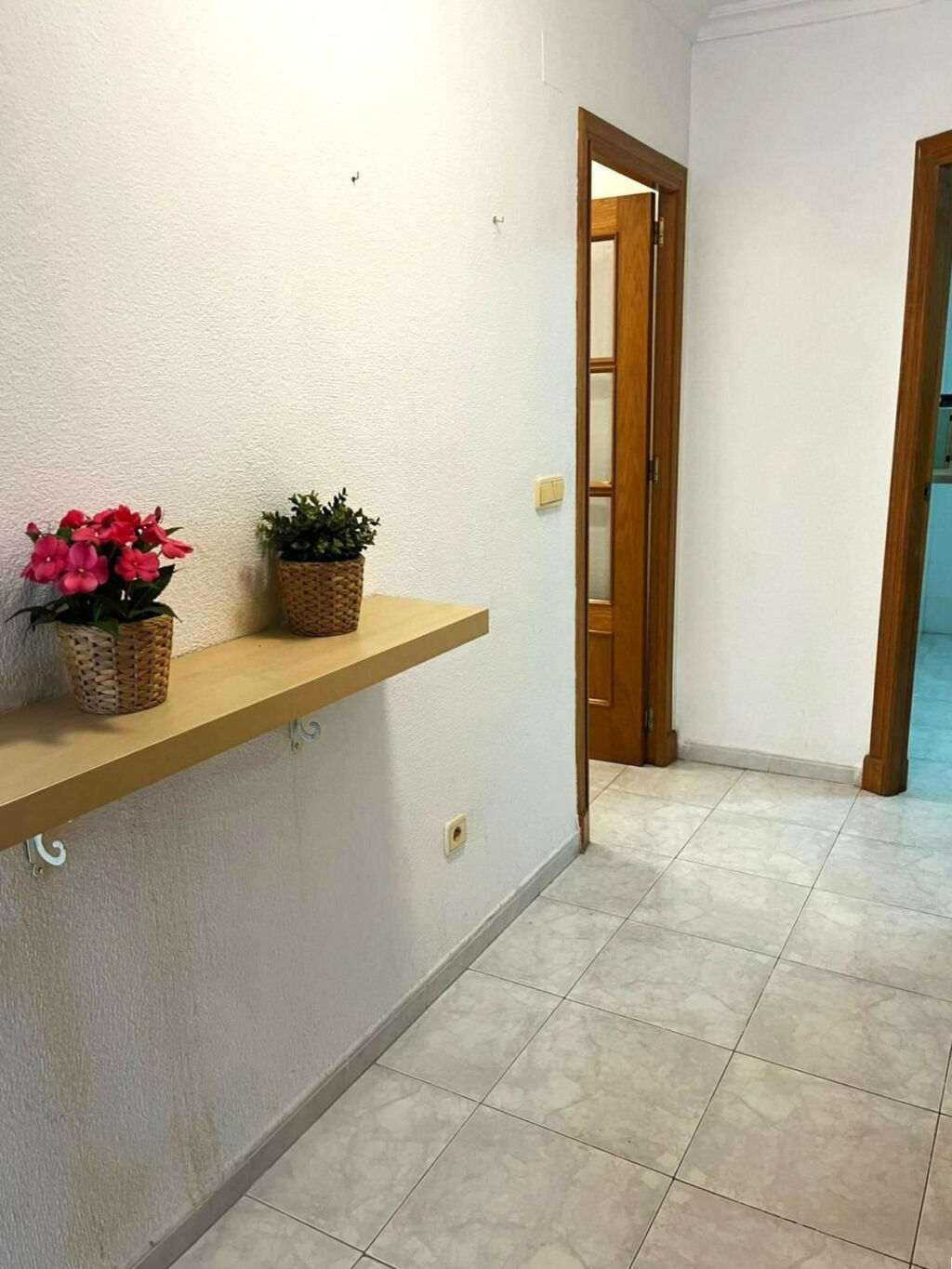 Middle Floor Apartment Torrevieja Alicante - image 27