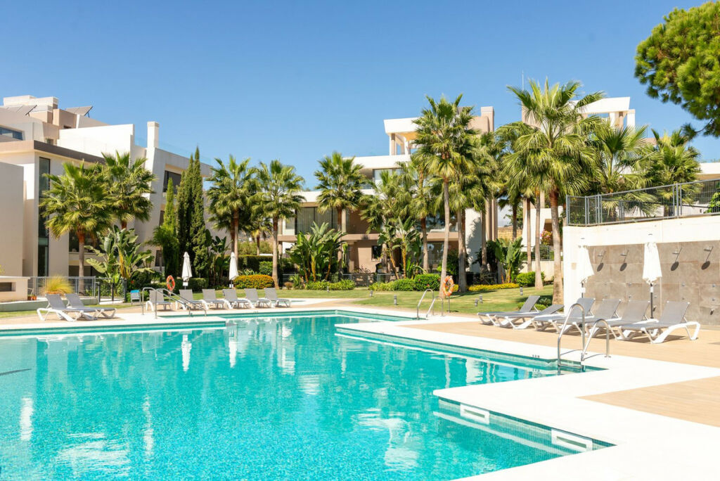Ground Floor Apartment Cabopino Málaga - image 27