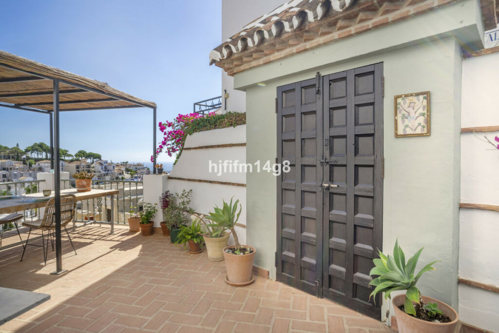 Townhouse La Heredia Málaga - image 27