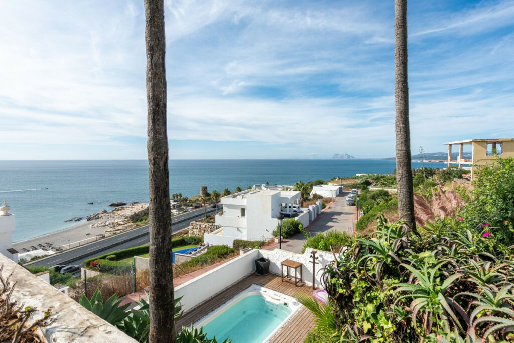 Detached Villa Manilva Málaga - image 27