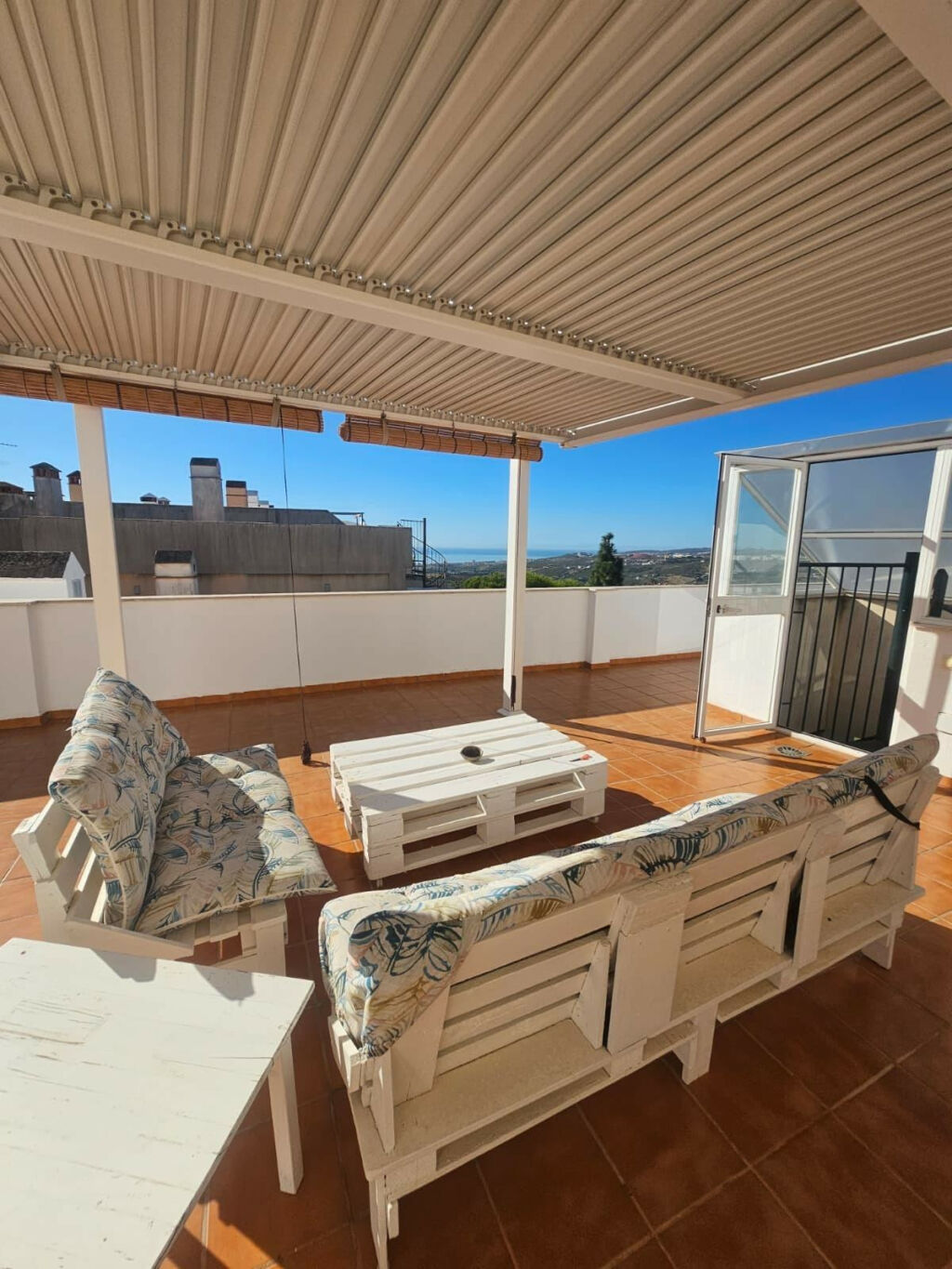 Middle Floor Apartment Casares Málaga - image 27