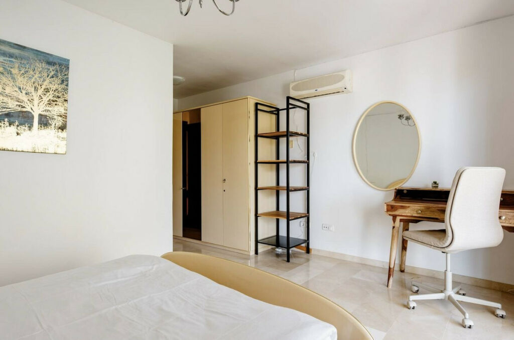 Detached Villa Valtocado Málaga - image 27
