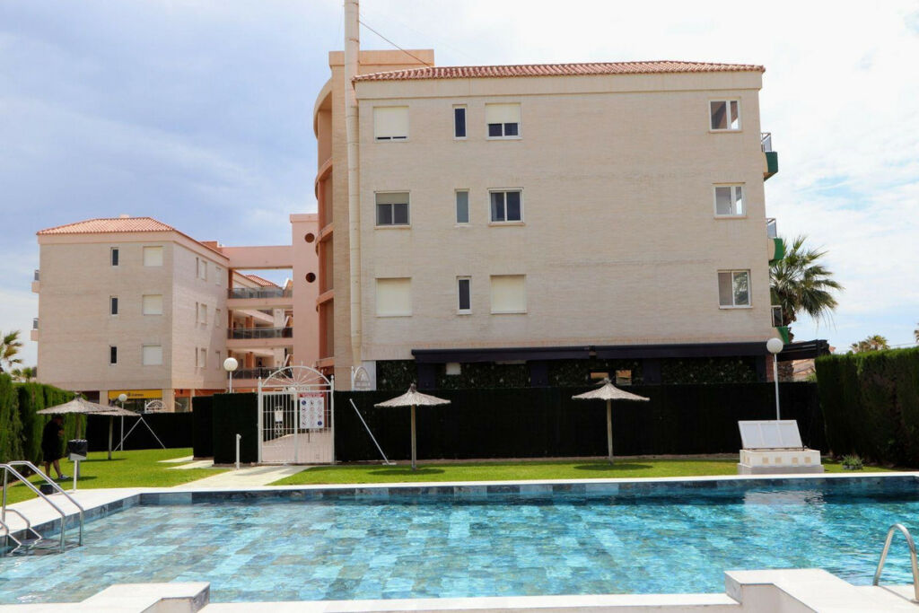 Middle Floor Apartment Playa Flamenca Alicante - image 27