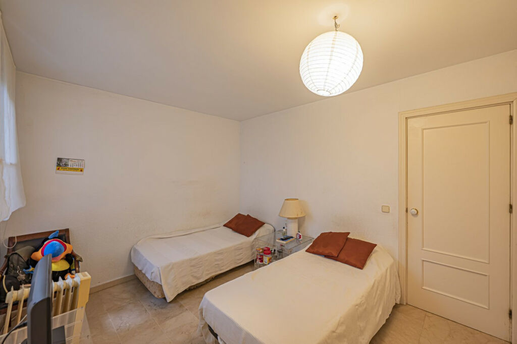 Townhouse Nueva Andalucía Málaga - image 28