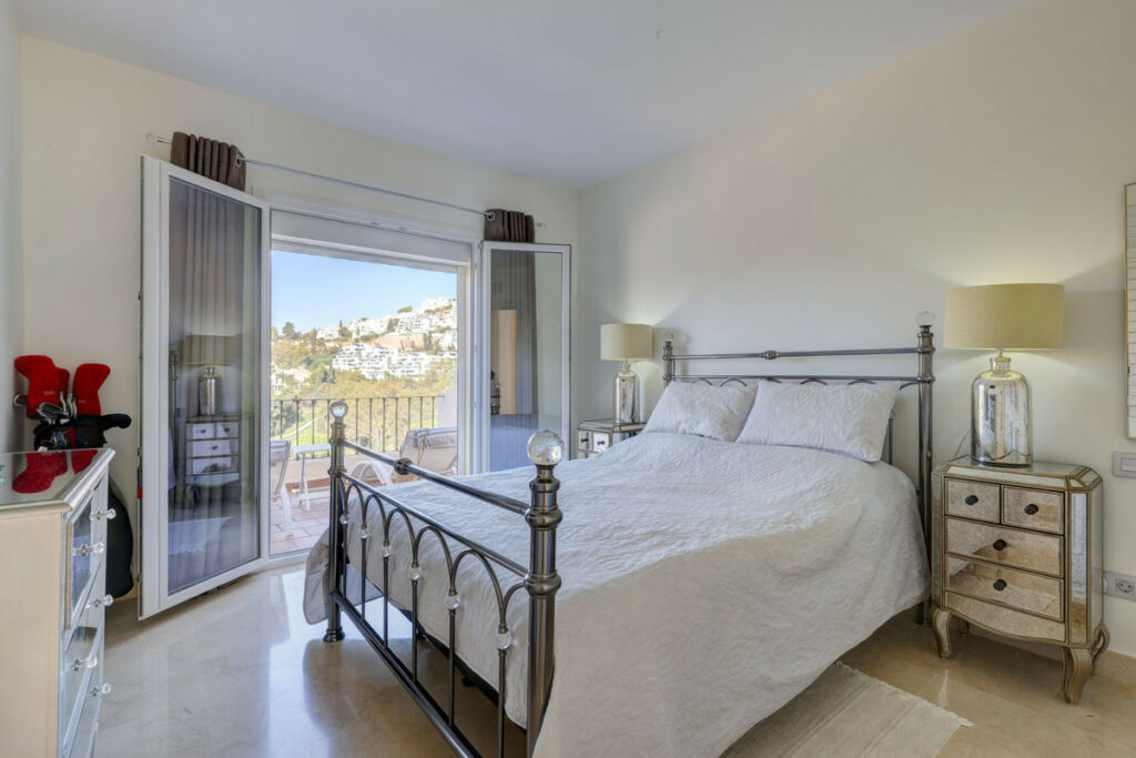 Penthouse La Quinta Málaga - image 28