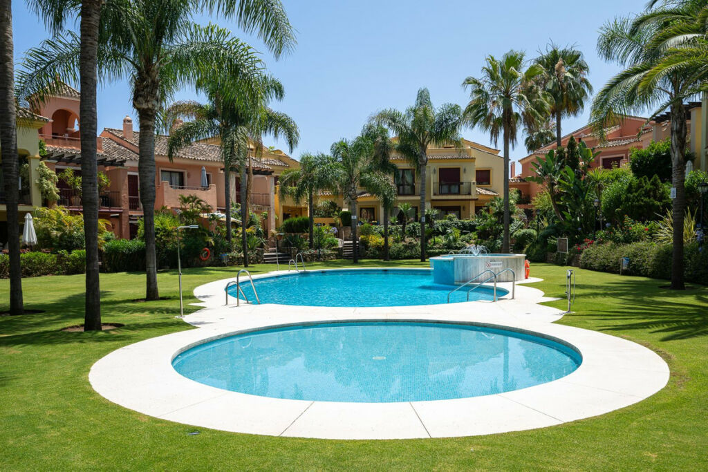 Townhouse Marbella Málaga - image 28