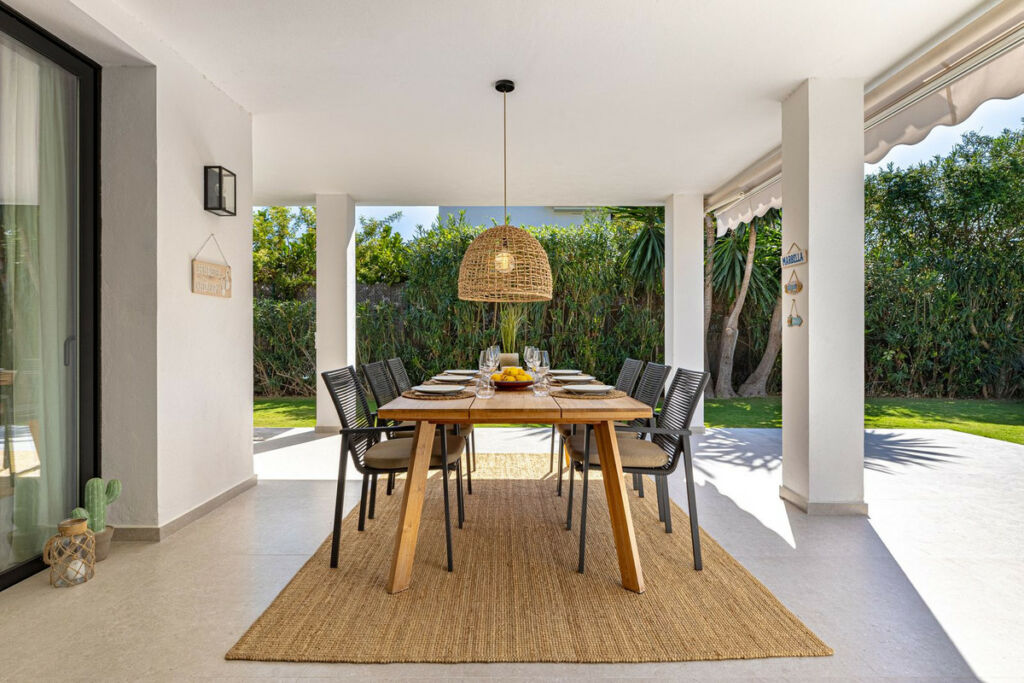Detached Villa Nueva Andalucía Málaga - image 28