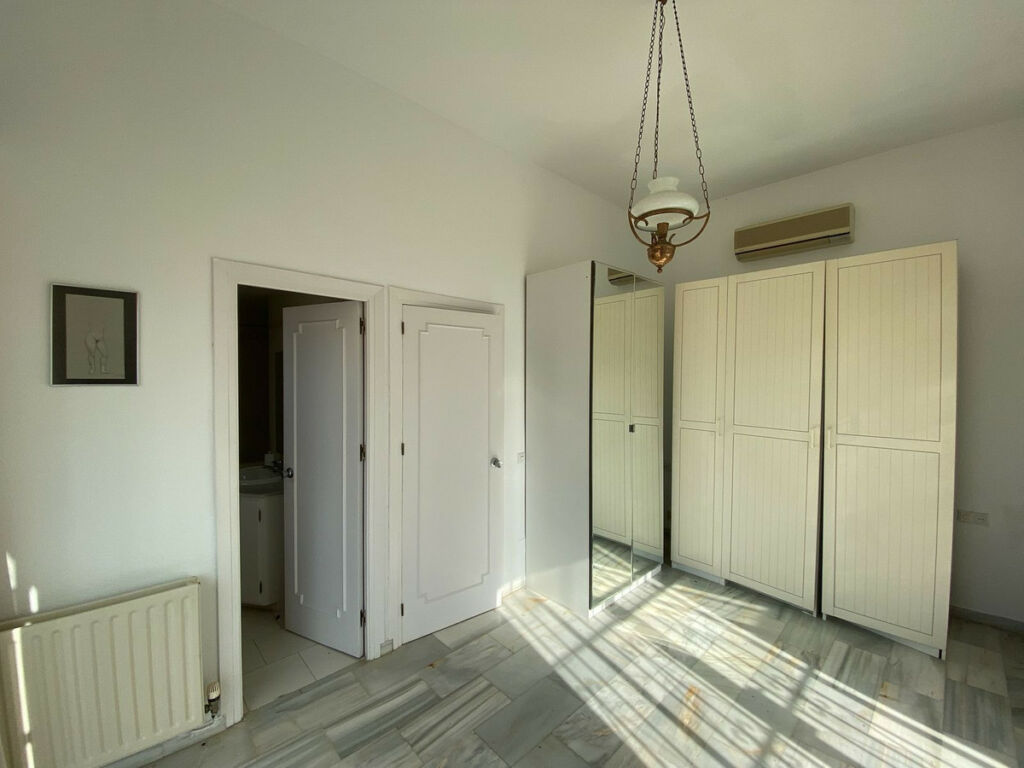 Detached Villa Calahonda Málaga - image 28