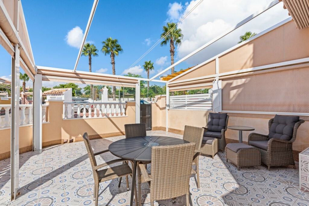 Townhouse Torrevieja Alicante - image 28