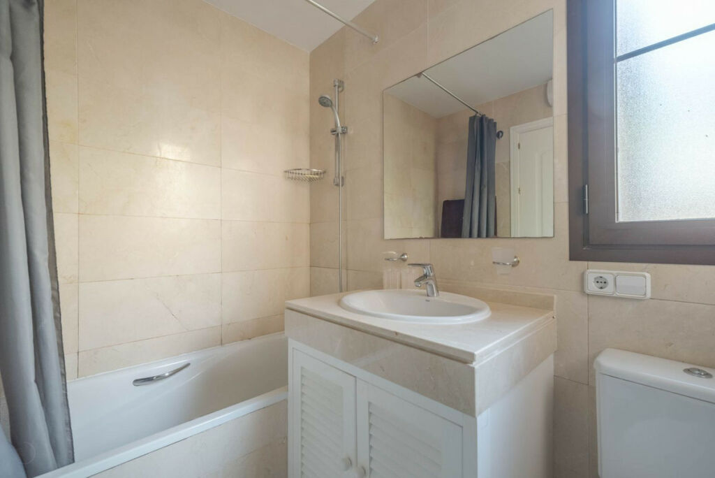 Ground Floor Apartment Los Arqueros Málaga - image 28