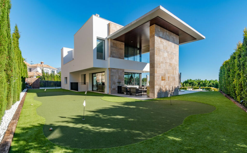 Detached Villa Benahavís Málaga - image 28