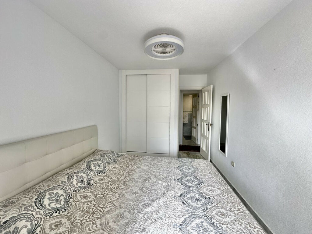 Middle Floor Apartment Fuengirola Málaga - image 28