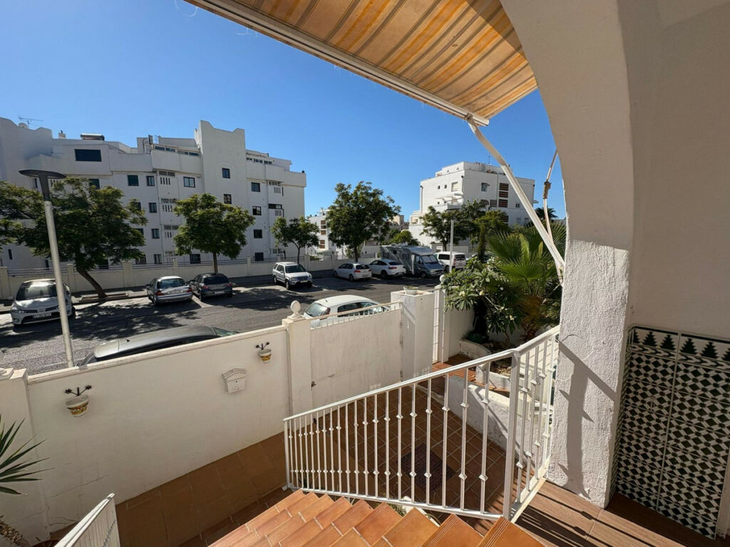 Semi-Detached House La Colina Málaga - image 28