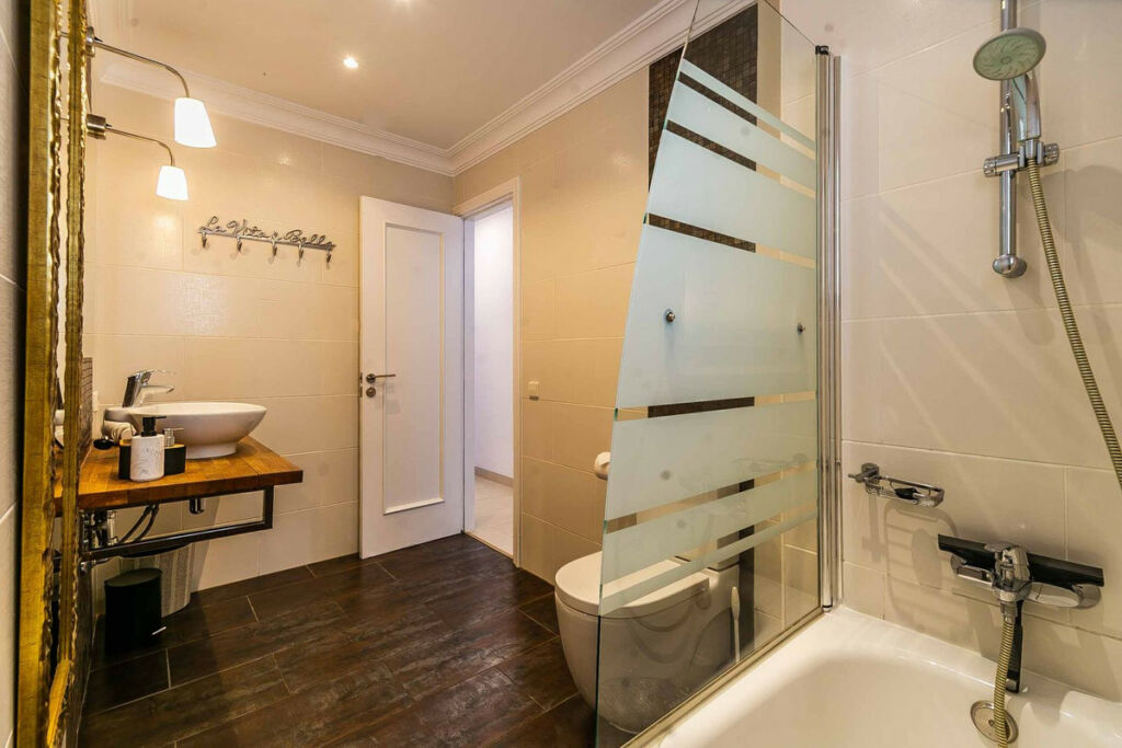 Detached Villa Benalmadena Málaga - image 28