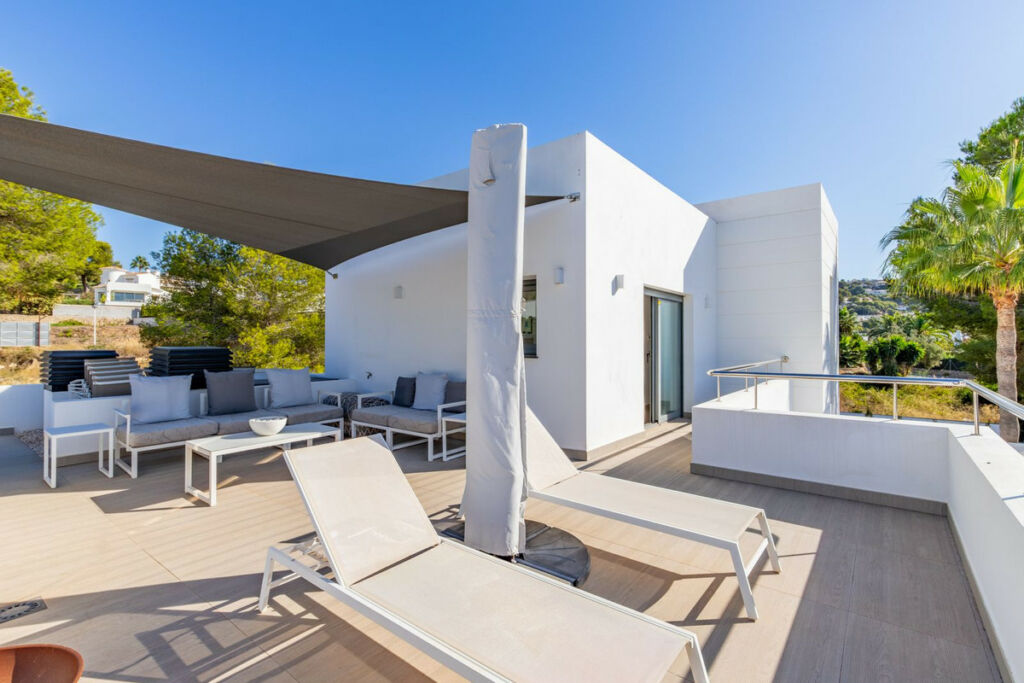 Detached Villa Moraira Alicante - image 28