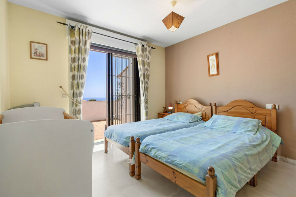 Semi-Detached House Calahonda Málaga - image 28