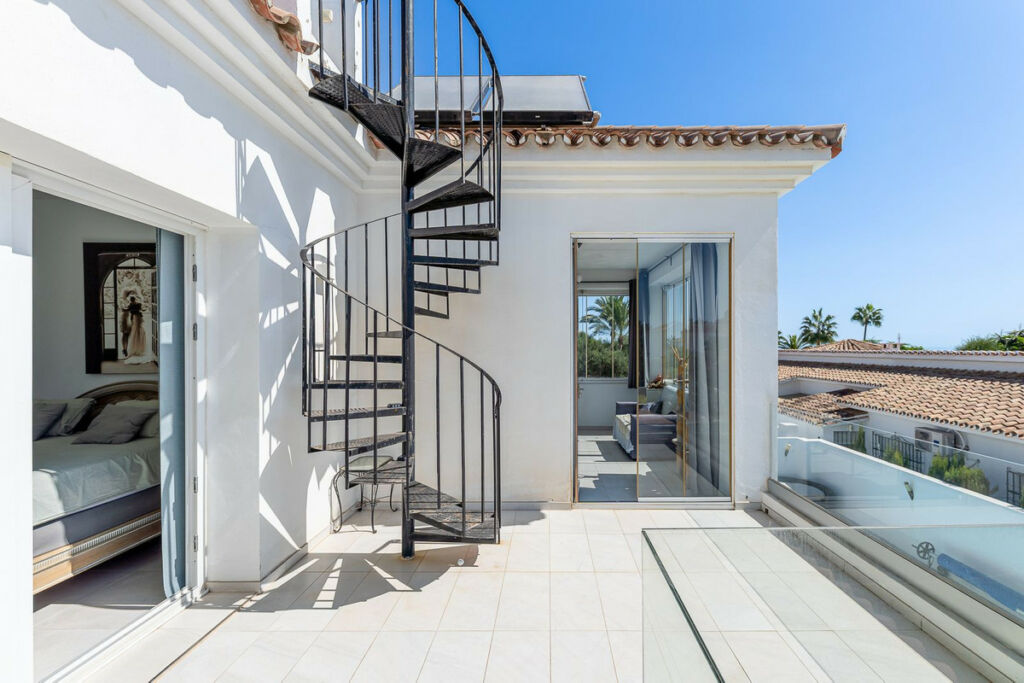 Detached Villa Costalita Málaga - image 28