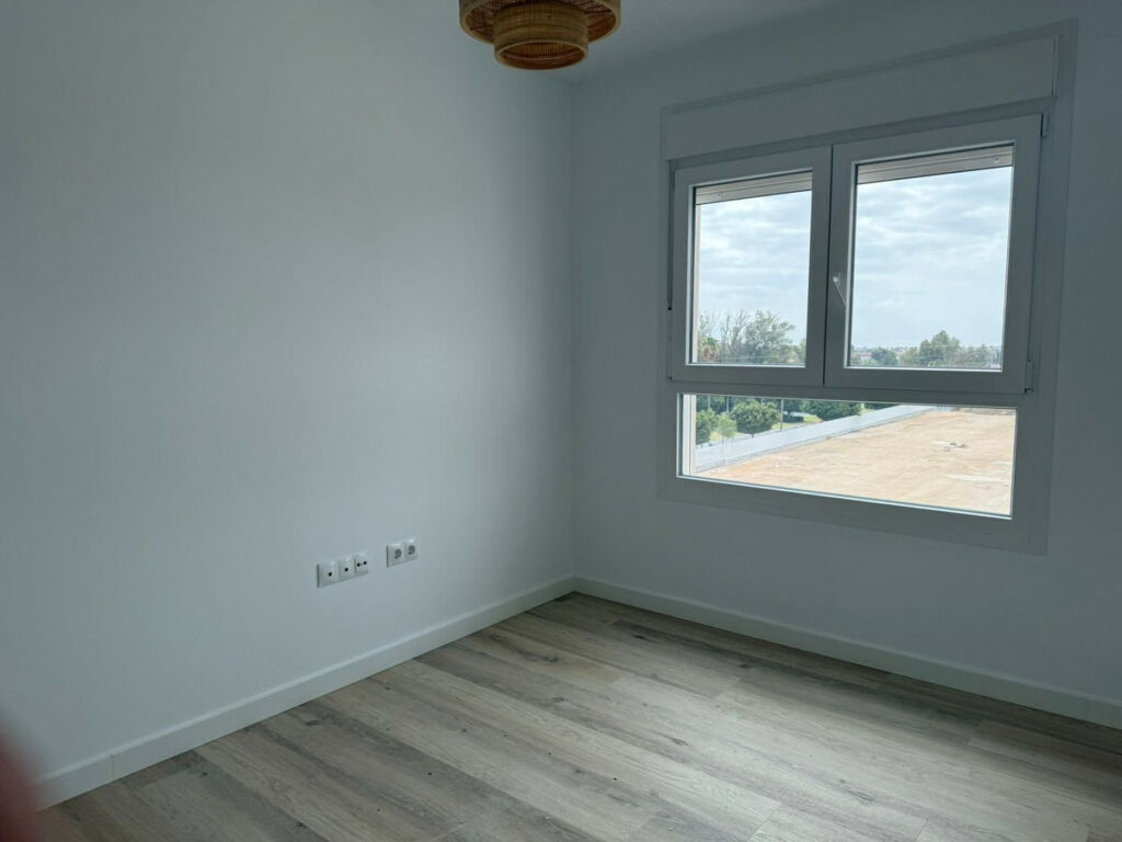 Middle Floor Apartment Nueva Andalucía Málaga - image 28