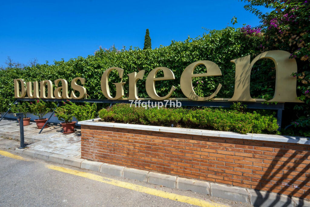 Middle Floor Apartment Estepona Málaga - image 28