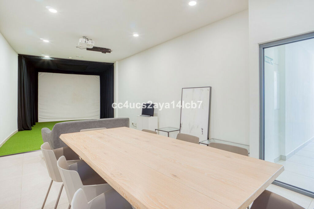 Middle Floor Apartment Calanova Golf Málaga - image 28