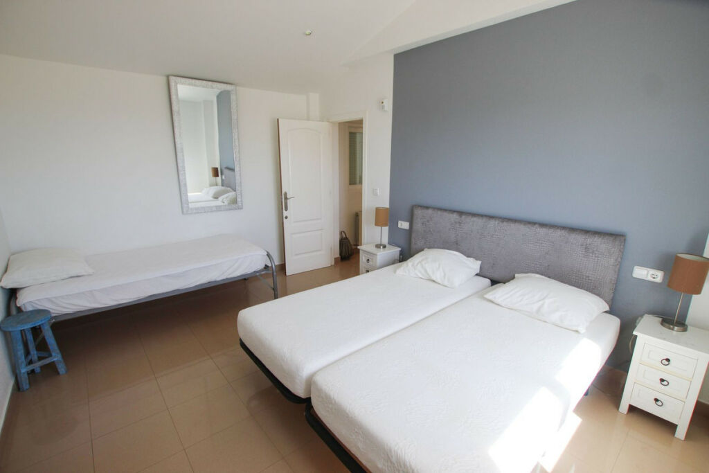 Detached Villa Calpe Alicante - image 28