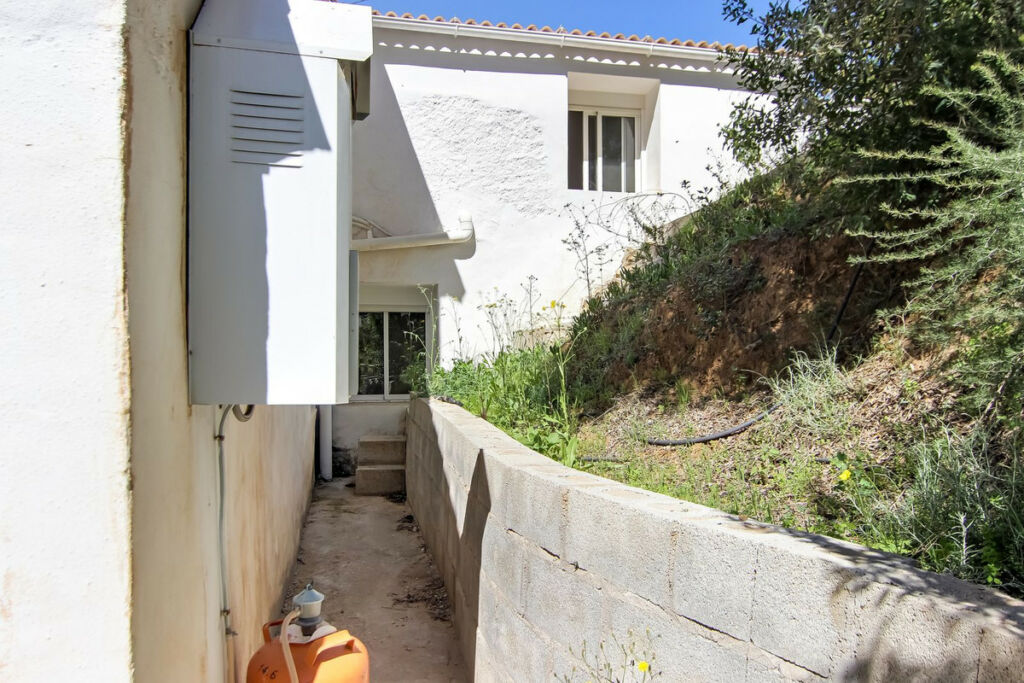 Semi-Detached House Cútar Málaga - image 28