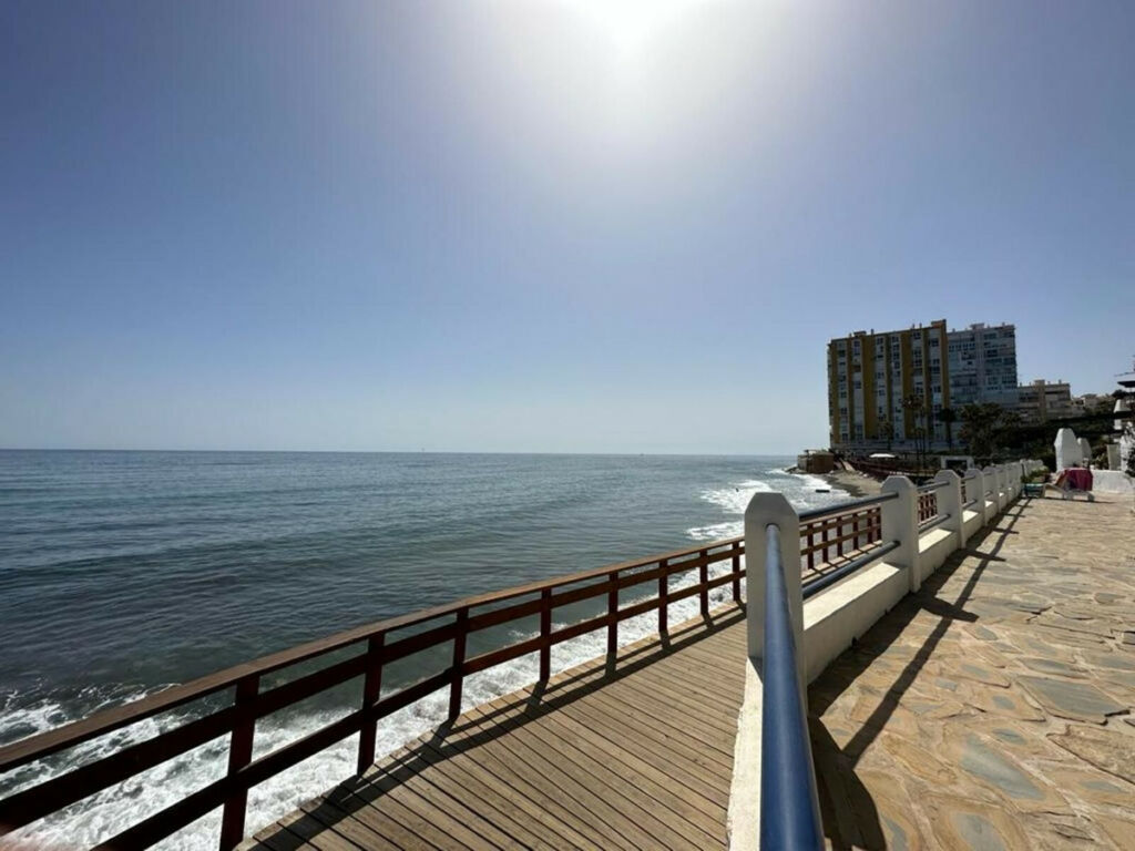 Ground Floor Apartment Calahonda Málaga - image 28