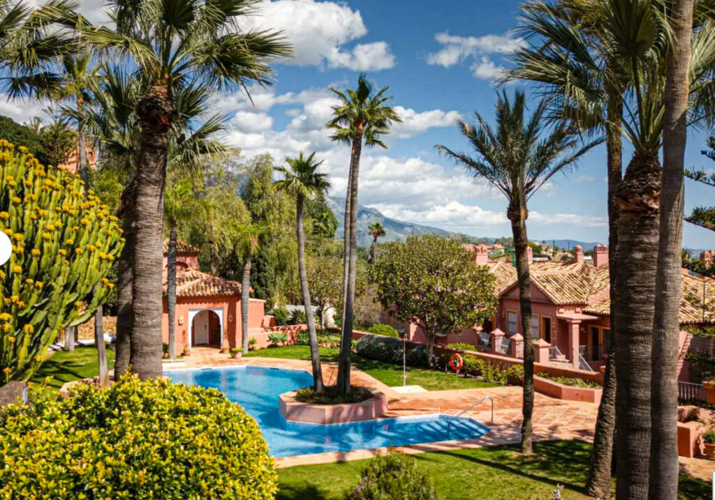 Townhouse Benahavís Málaga - image 29
