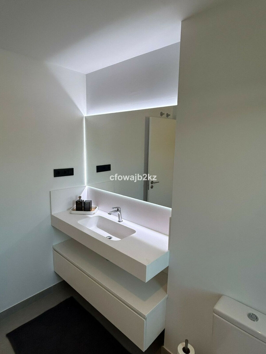 Top Floor Apartment Estepona Málaga - image 29