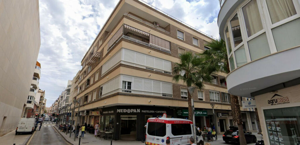 Penthouse Torrevieja Alicante - image 29