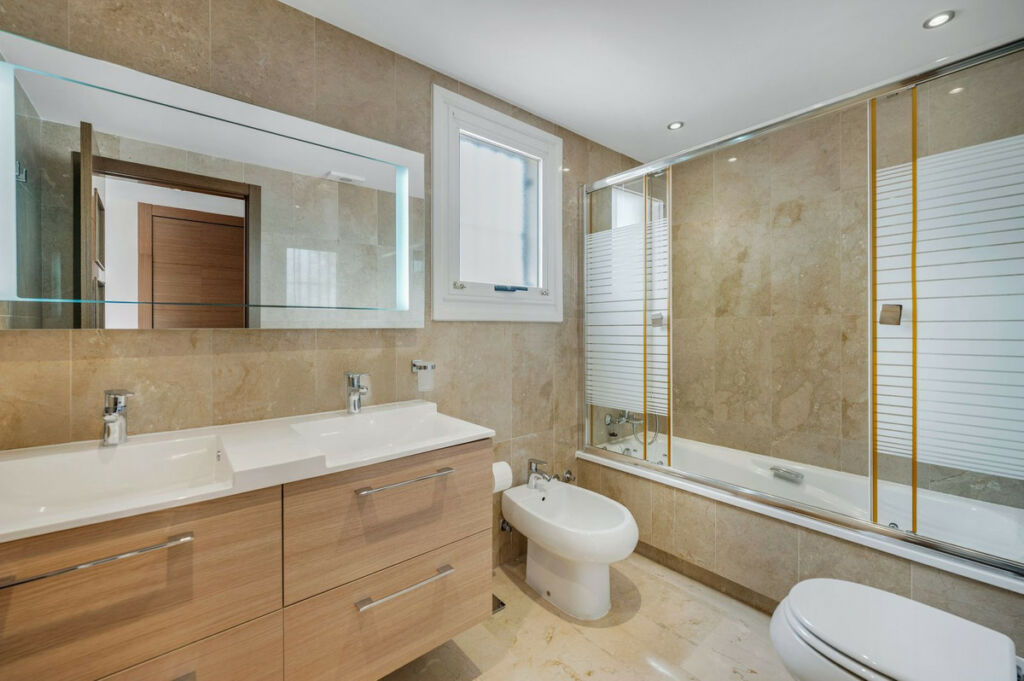 Penthouse Duplex Guadalmina Alta Málaga - image 29