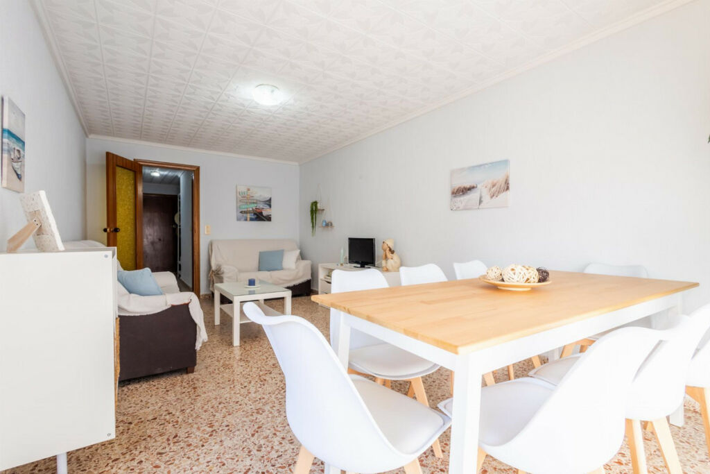 Middle Floor Apartment Torrevieja Alicante - image 29