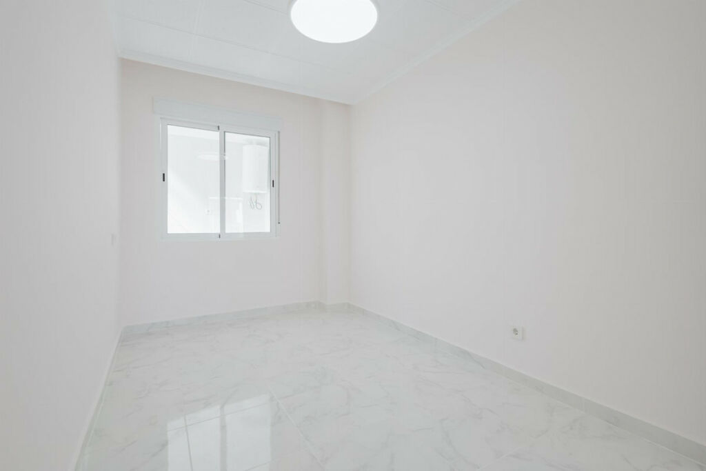 Penthouse Torrevieja Alicante - image 29