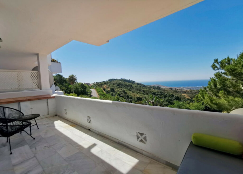 Middle Floor Apartment La Mairena Málaga - image 29